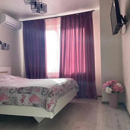 Cosy 1-bedroom In אודסה